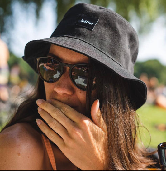 Bucket hat